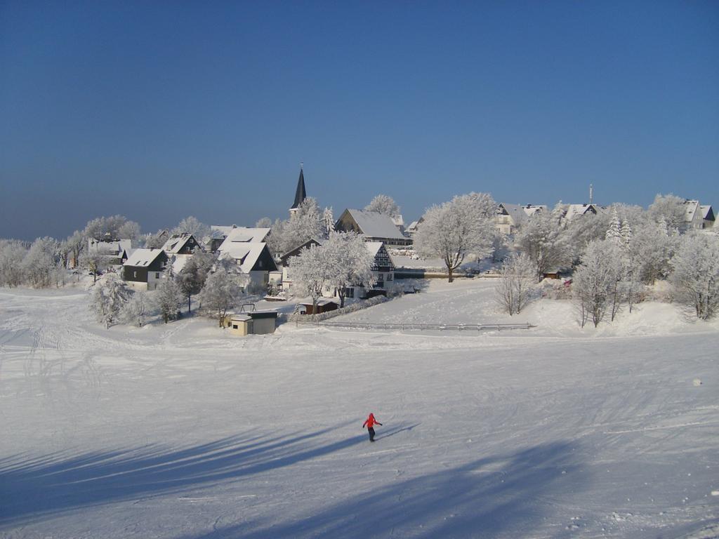 Landhaus Zum Sorpetal Hotel Schmallenberg Esterno foto